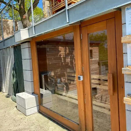 - F - Vyhlídka Nad řekou Apartmán