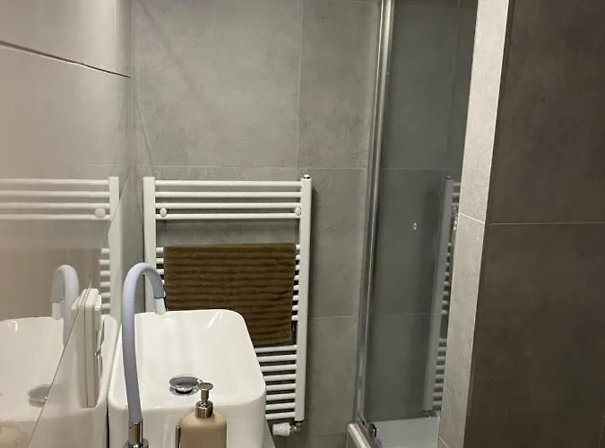 - F - Vyhlidka Nad Rekou *